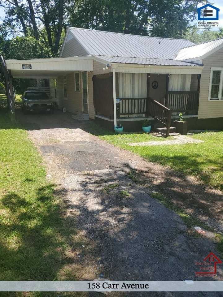 158 Carr Ave - Photo 3 of 28