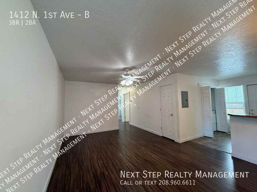 1412 N 1st Ave #B - Photo 3 of 15