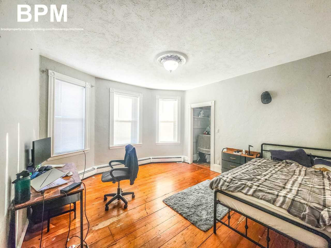 17 Eldora St #3 - Photo 3 of 5