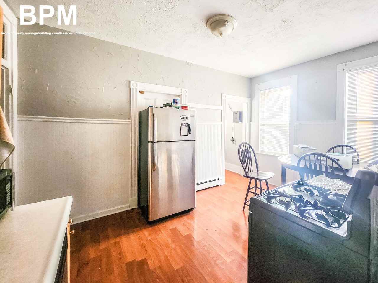 17 Eldora St #3 - Photo 5 of 5