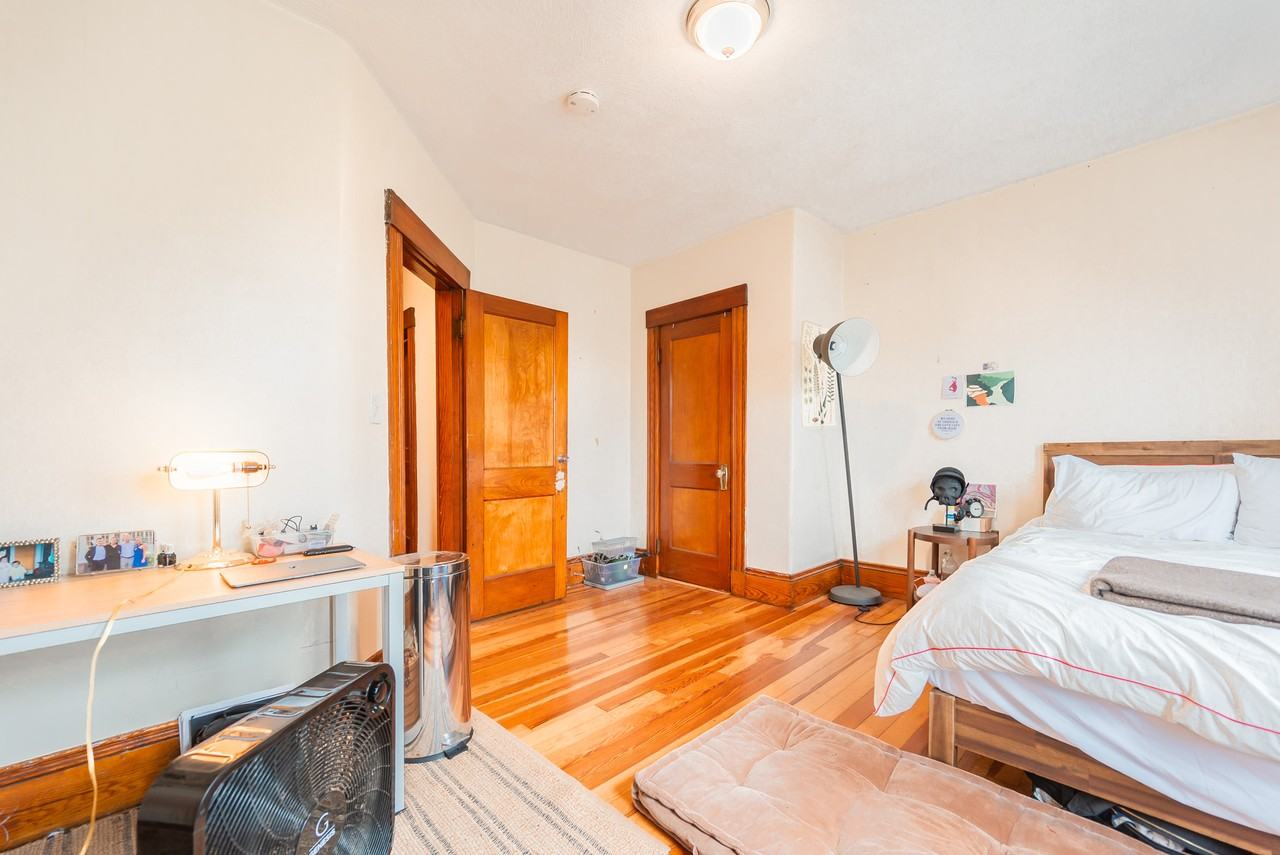 23 Wisconsin Ave #2 - Photo 4 of 15