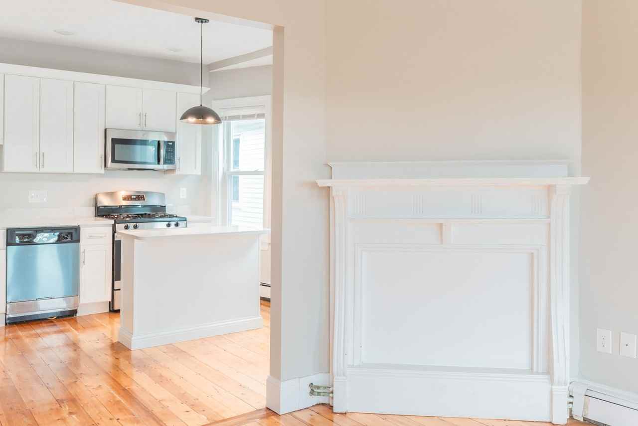 394 Centre St #3 - Photo 5 of 27