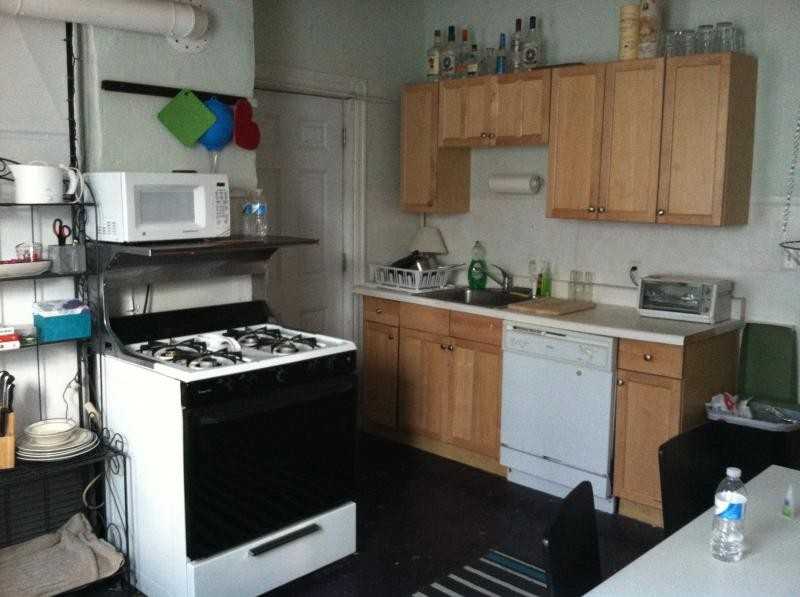 17 Eldora St #1
