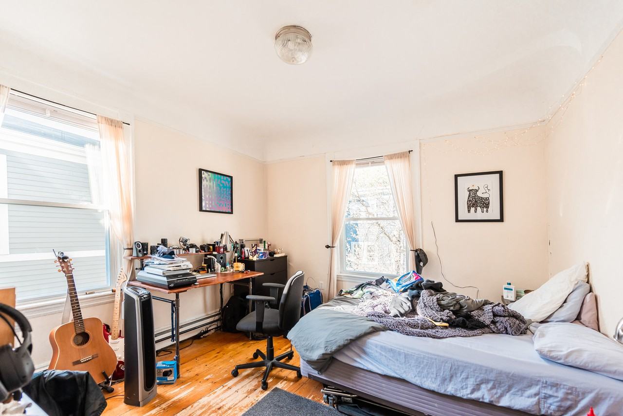 48 Green St #3 - Photo 5 of 12