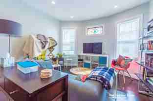 31 Pleasant St #2 - Photo 1 of 1