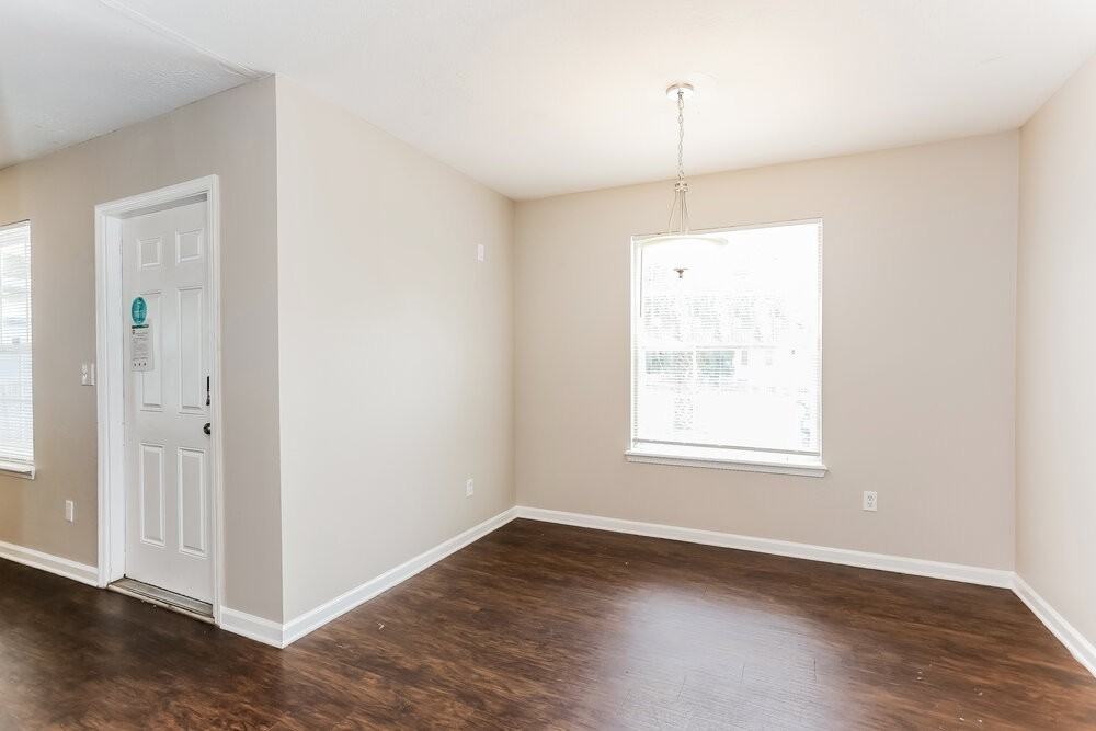 3747 Peachtree St - Photo 6 of 16