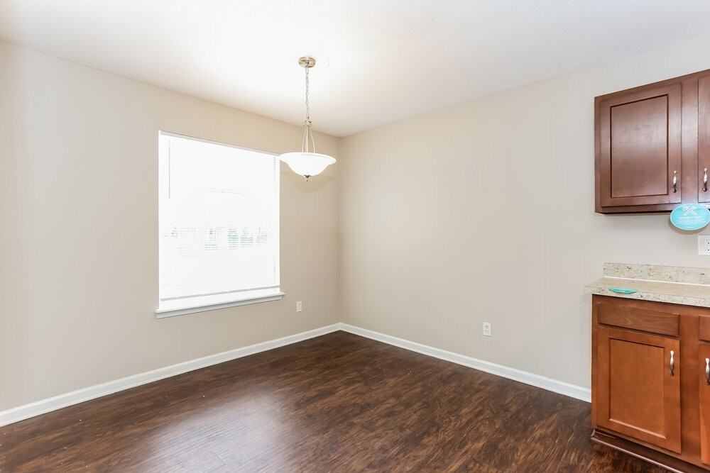 3747 Peachtree St - Photo 7 of 16