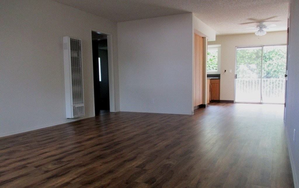 417 E Badillo St - Photo 2 of 11