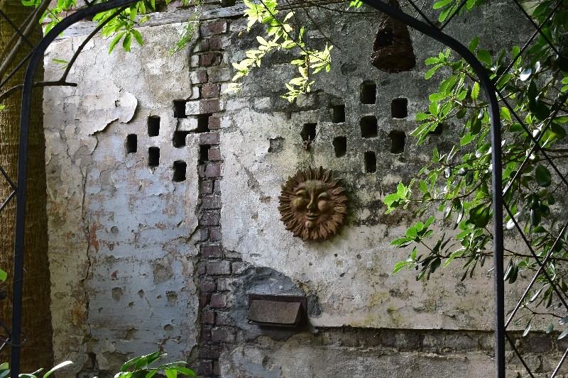 35 1/2 Hasell St - Photo 4 of 16