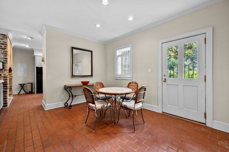 69 Anson St - Photo 6 of 30