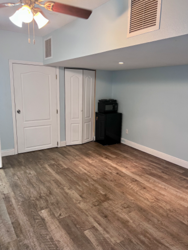 12800 127Th Ave. Sw 112Th Street - Photo 2 of 9