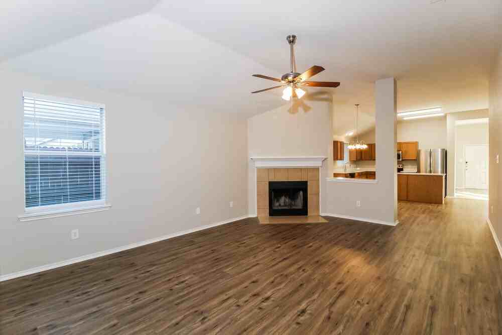 1134 Partridge Dr - Photo 5 of 19
