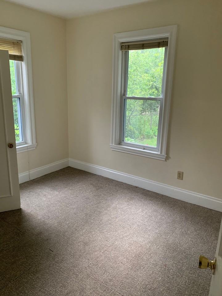 23 Union Ave #1 - Photo 6 of 20