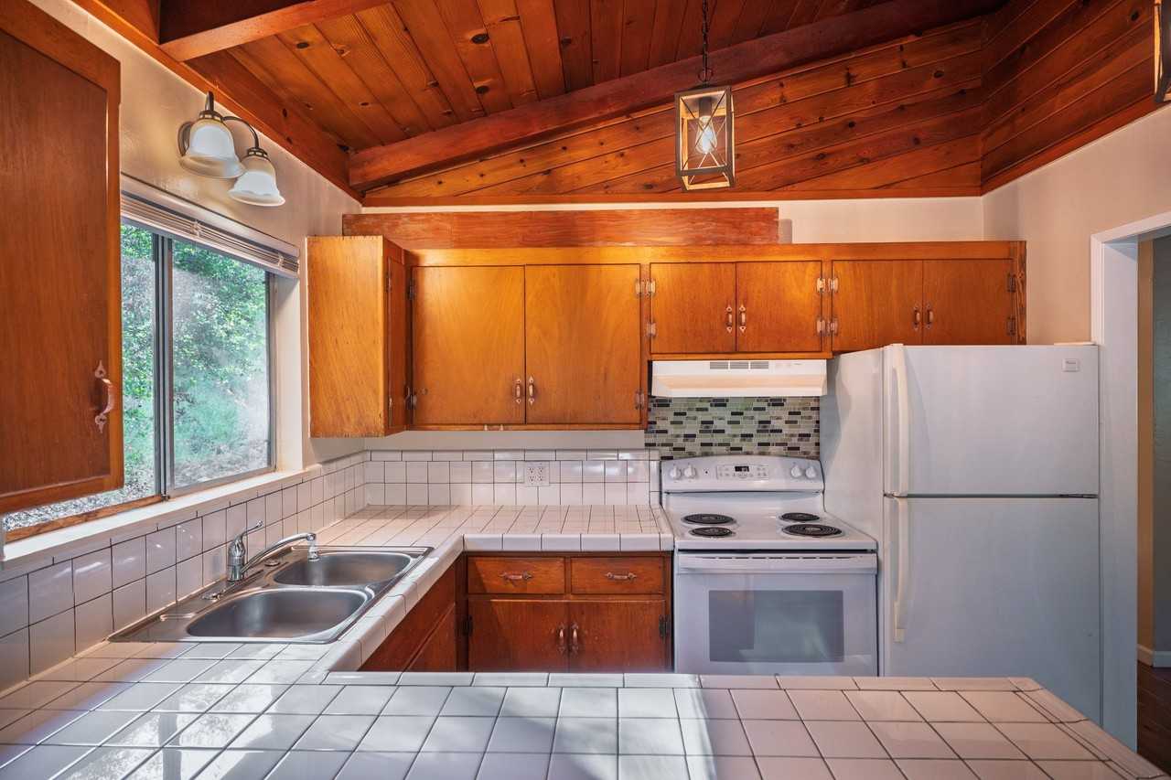 951 Shaws Flat Rd #B - Photo 4 of 20