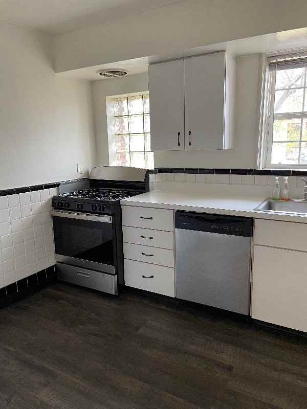 41 Brighton Way #2N - Photo 3 of 7