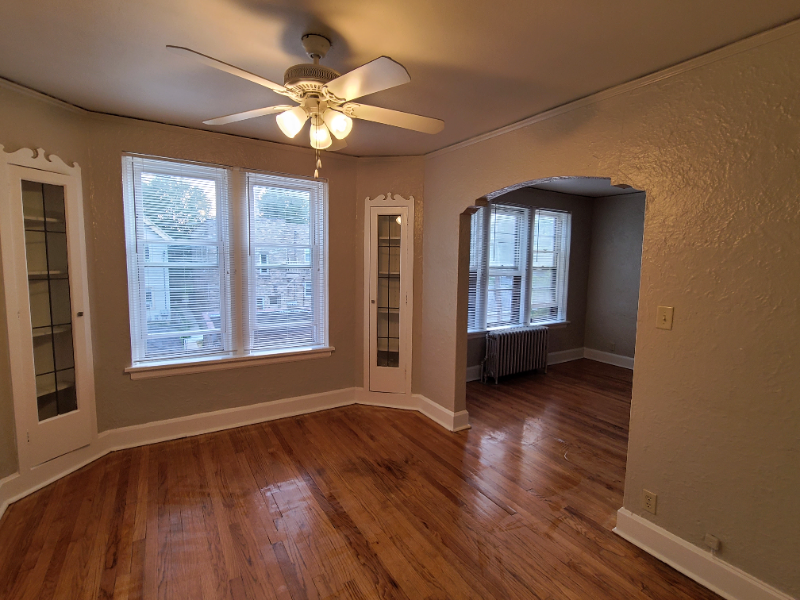 2937 N Bartlett Ave - Photo 4 of 15