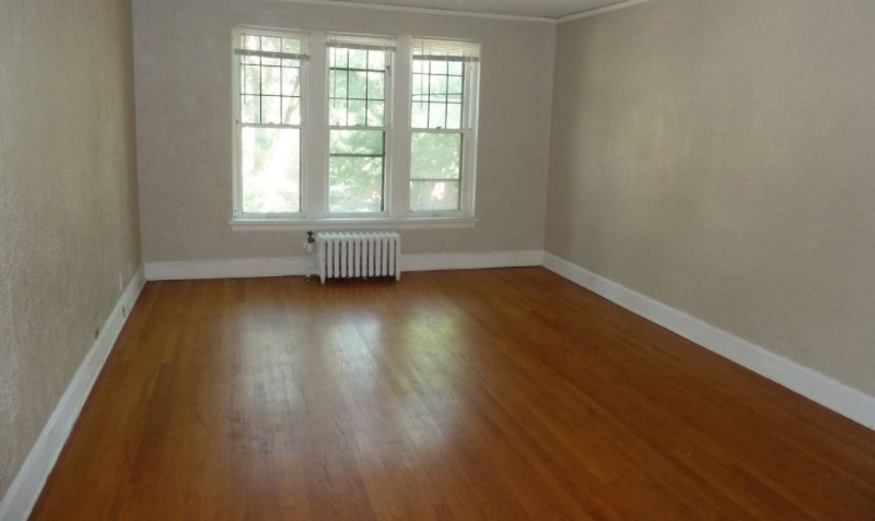 2937 N Bartlett Ave - Photo 7 of 15