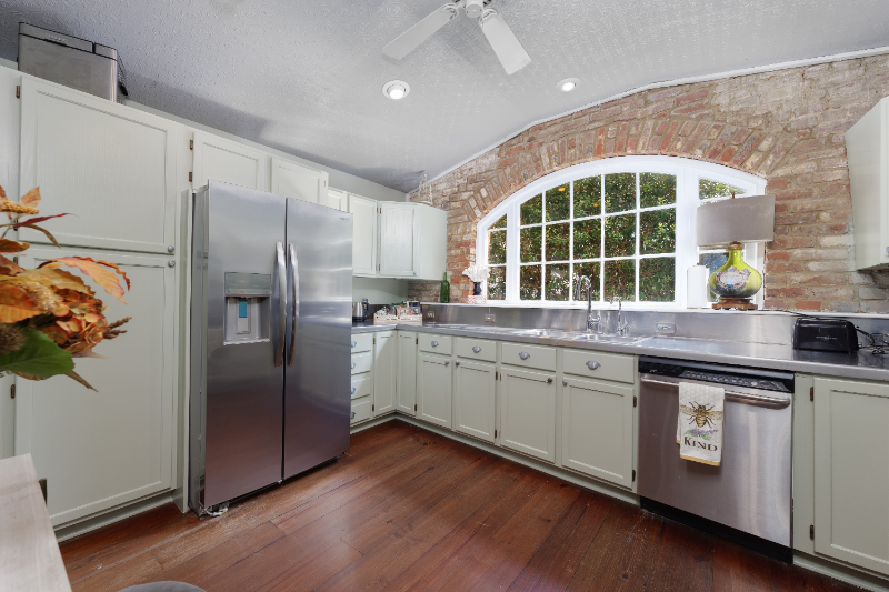 1 Motley Ln - Photo 5 of 26