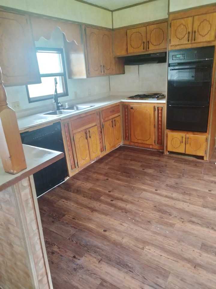 443 Daybreak St - Photo 6 of 9