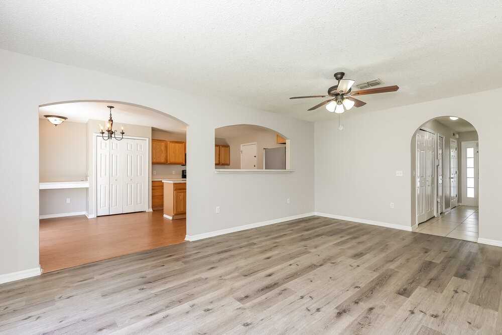 2069 Whispering Trails Blvd - Photo 4 of 21