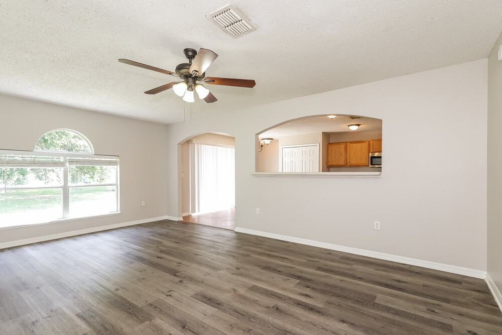 2069 Whispering Trails Blvd - Photo 7 of 21