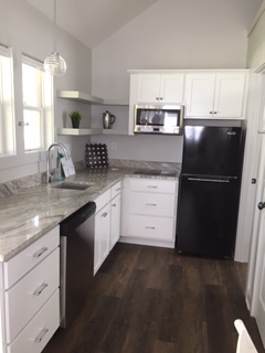 608 Ray Ave - Photo 4 of 22