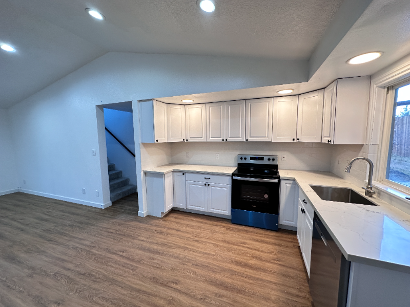 13179 Sw 64th Ave - Photo 3 of 18