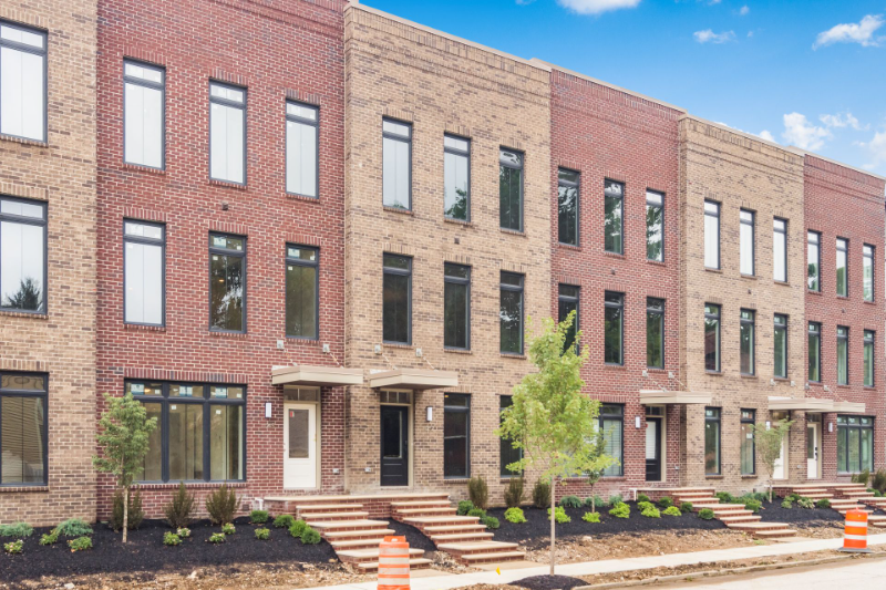 1247 Perry St - Photo 5 of 50