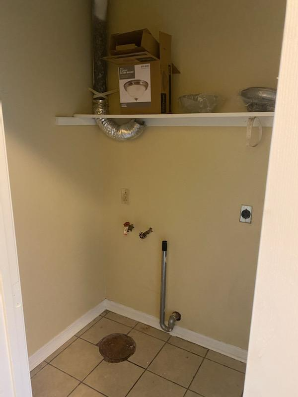 7621 Alabama St - Photo 6 of 11