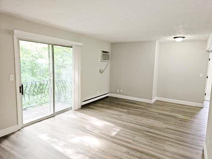 6 Willow St #6 - Photo 2 of 10