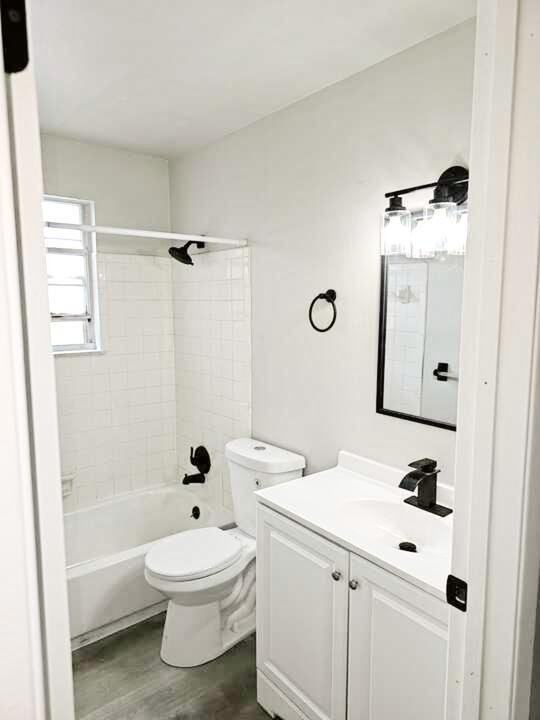 6 Willow St #6 - Photo 5 of 10