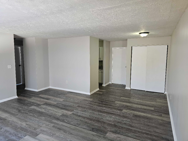 200 Bellaire Ct - Photo 6 of 17