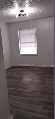 712 Old Roane St #9 - Photo 2 of 2