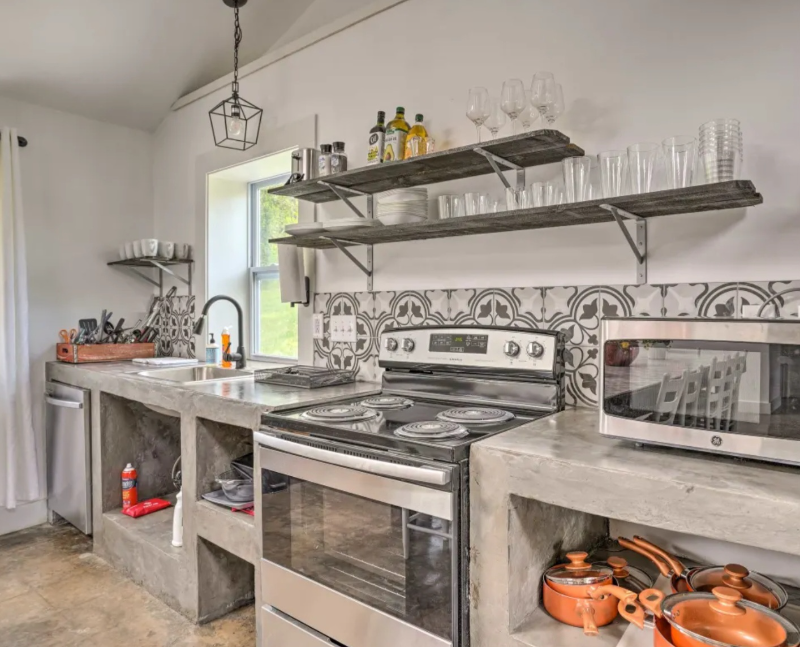 1519 Dry Valley Rd - Photo 4 of 15