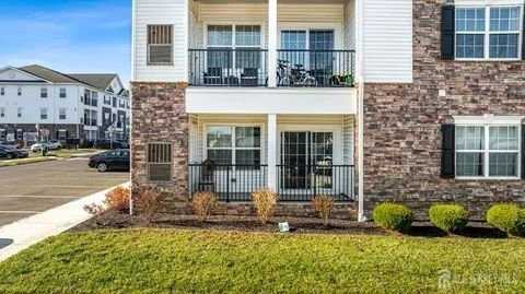 718 Stiller Ln - Photo 3 of 15