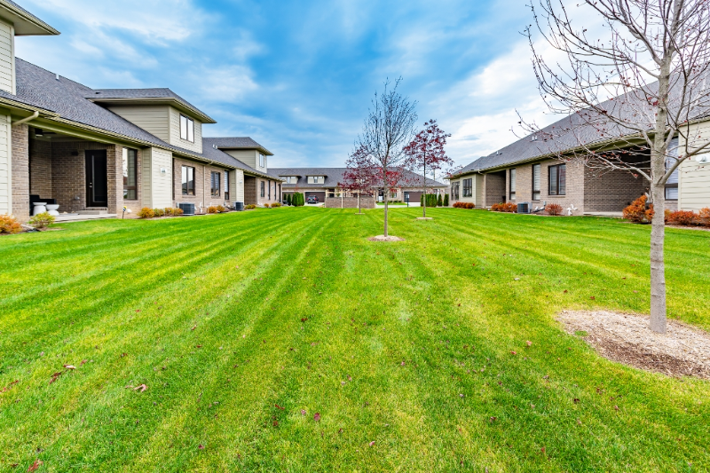 7488 Gramercy Cir - Photo 6 of 50