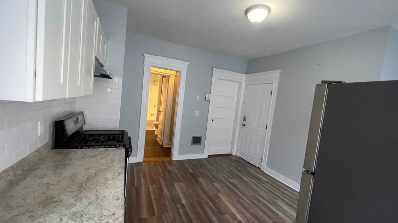 879 Elm St #1 - Photo 4 of 24