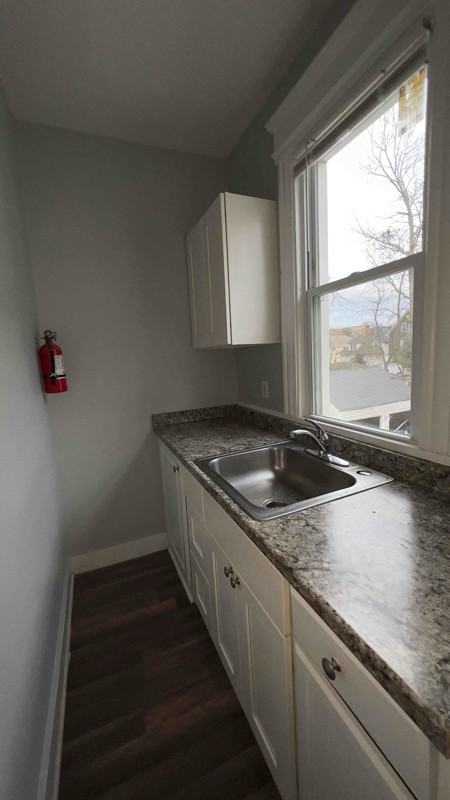 879 Elm St #1 - Photo 6 of 24