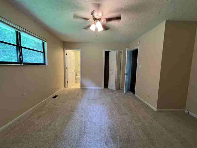 2725 Shropshire Blvd - Photo 7 of 14