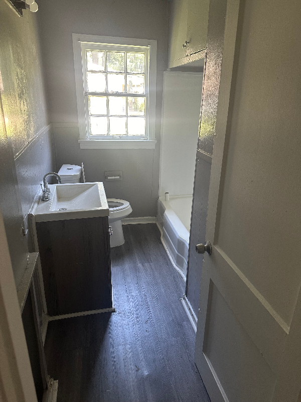 2806 Morningside Dr - Photo 2 of 5