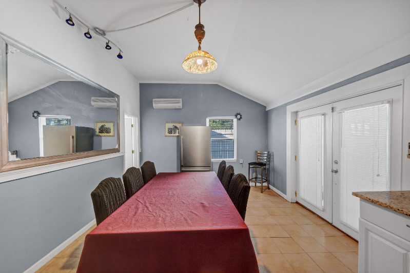 1410 N Druid Hills Rd Ne #B - Photo 5 of 14