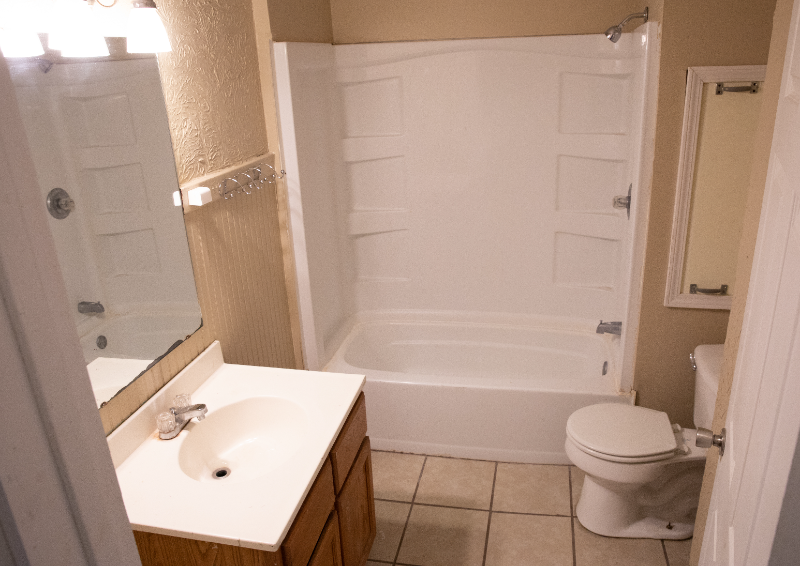 617 North St - Photo 7 of 16