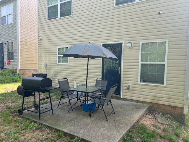 1263 Brookstone Rd - Photo 3 of 11