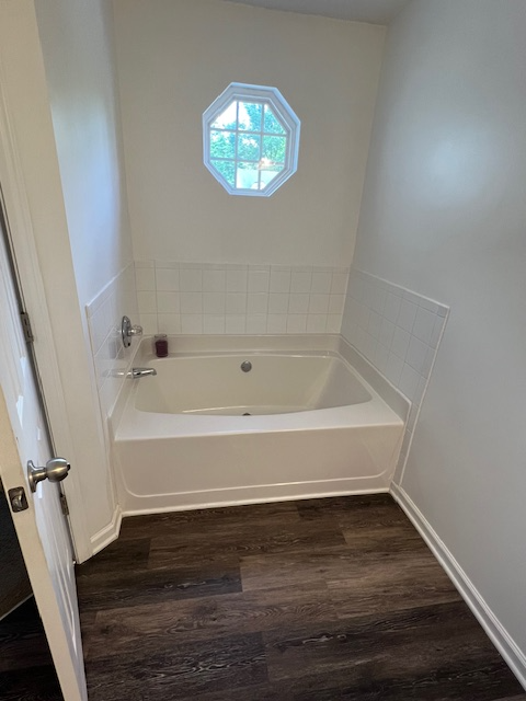 1263 Brookstone Rd - Photo 7 of 11