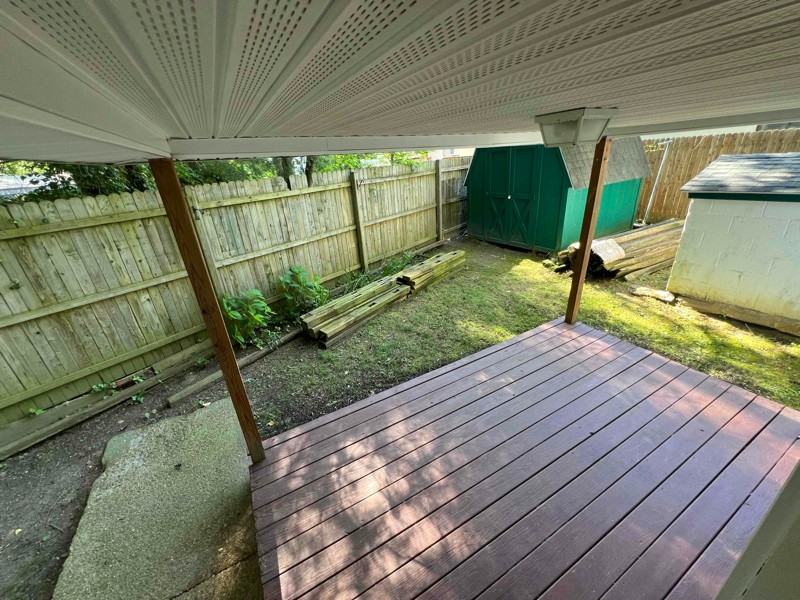 20545 Adkins Rd - Photo 4 of 24