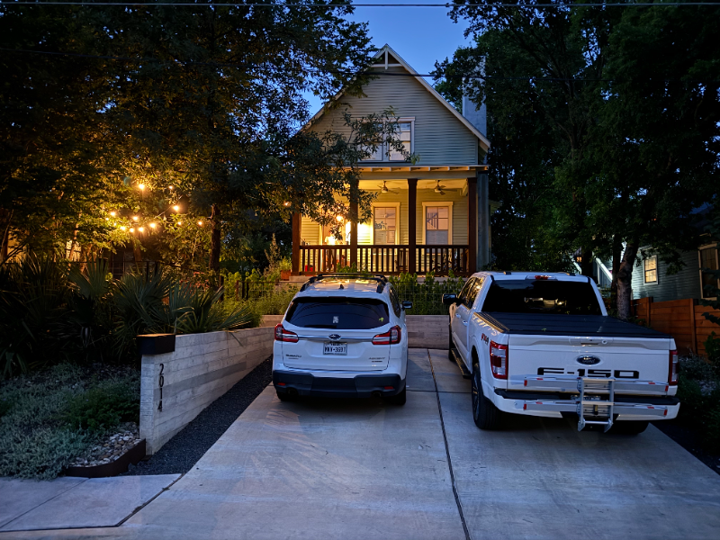 2014 E 11th St - Photo 3 of 19