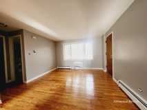 10720 S Ridgeland Ave - Photo 1 of 1
