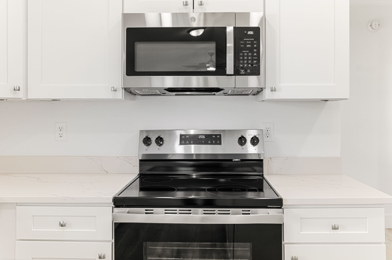 3510 Datura St - Photo 4 of 20