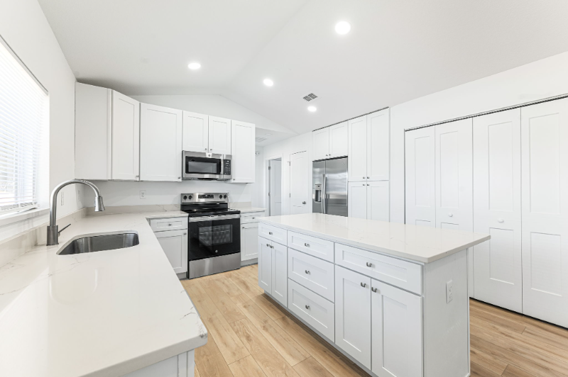 3510 Datura St - Photo 7 of 20