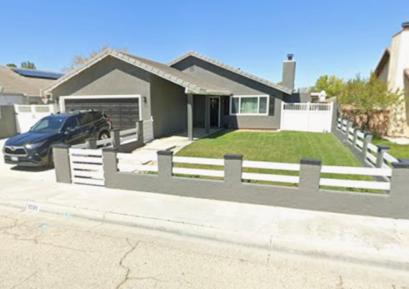 3535 W Avenue J15